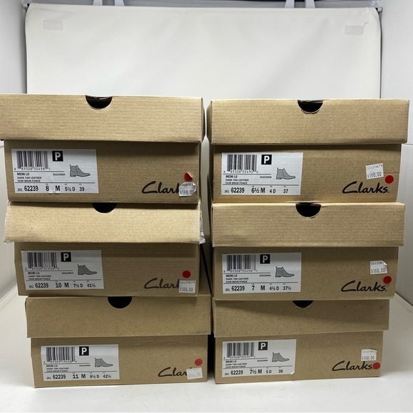 Clarks Memi Lo Dark Tan Leather Ankle Boots - Picture 8 of 8